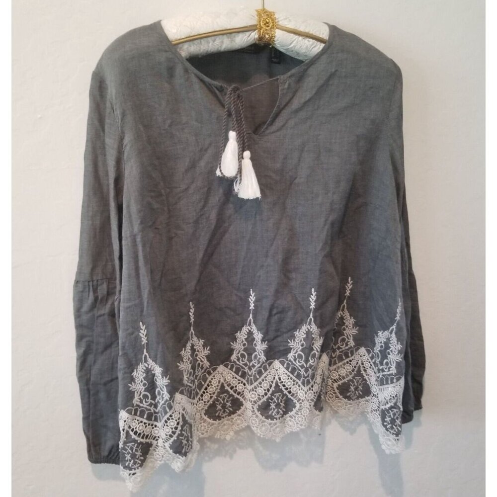 Du Jour Women Medium Gray Bell Sleeve Peasant Blouse Embroidered Tasseled Cotton